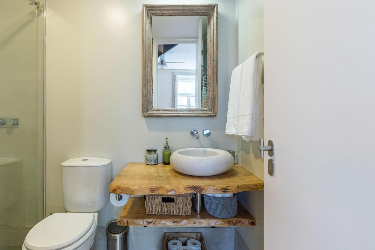Elegant 2Br Duplex In City Center By Lovelystay Porto Exterior foto