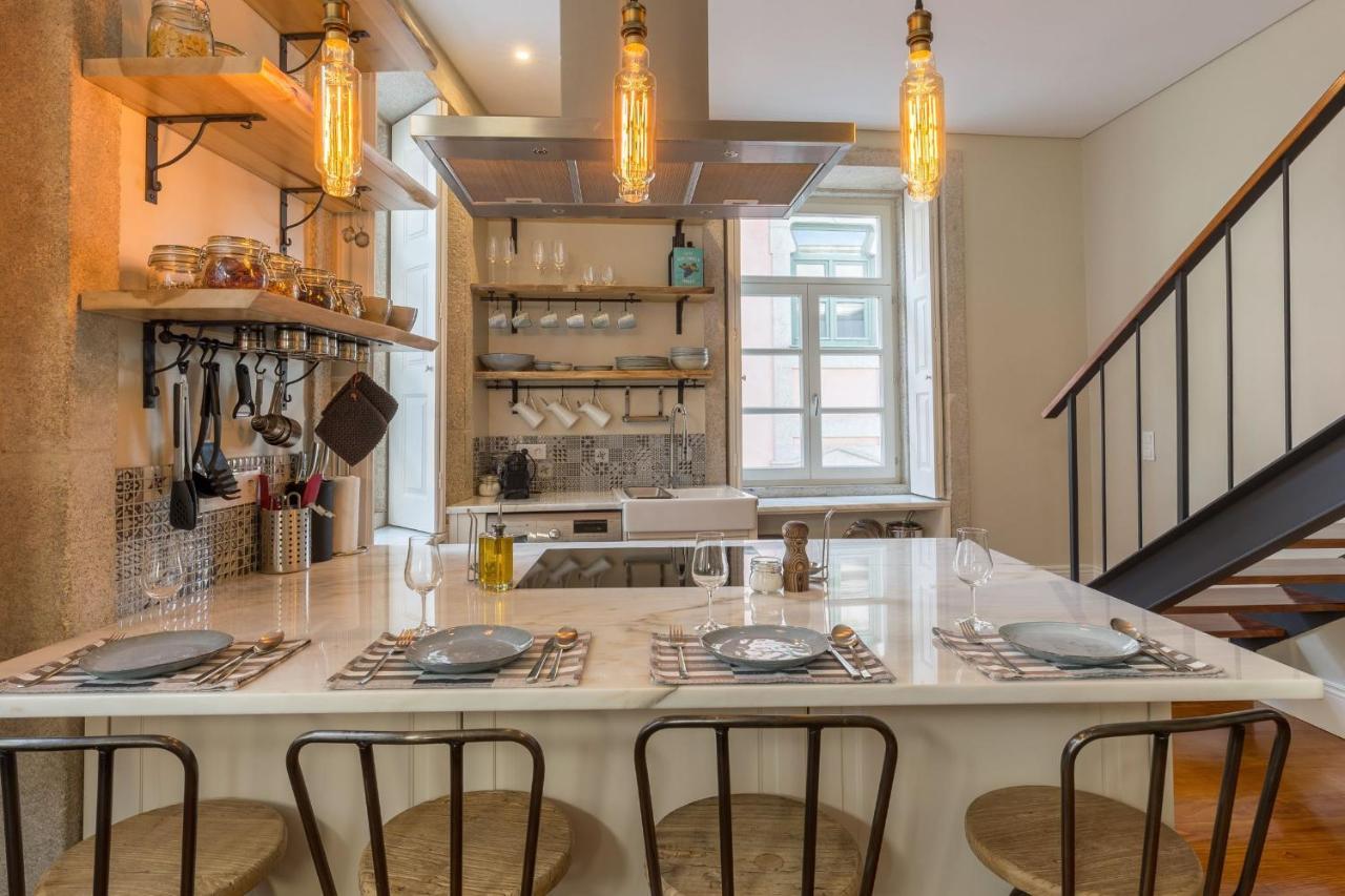 Elegant 2Br Duplex In City Center By Lovelystay Porto Exterior foto
